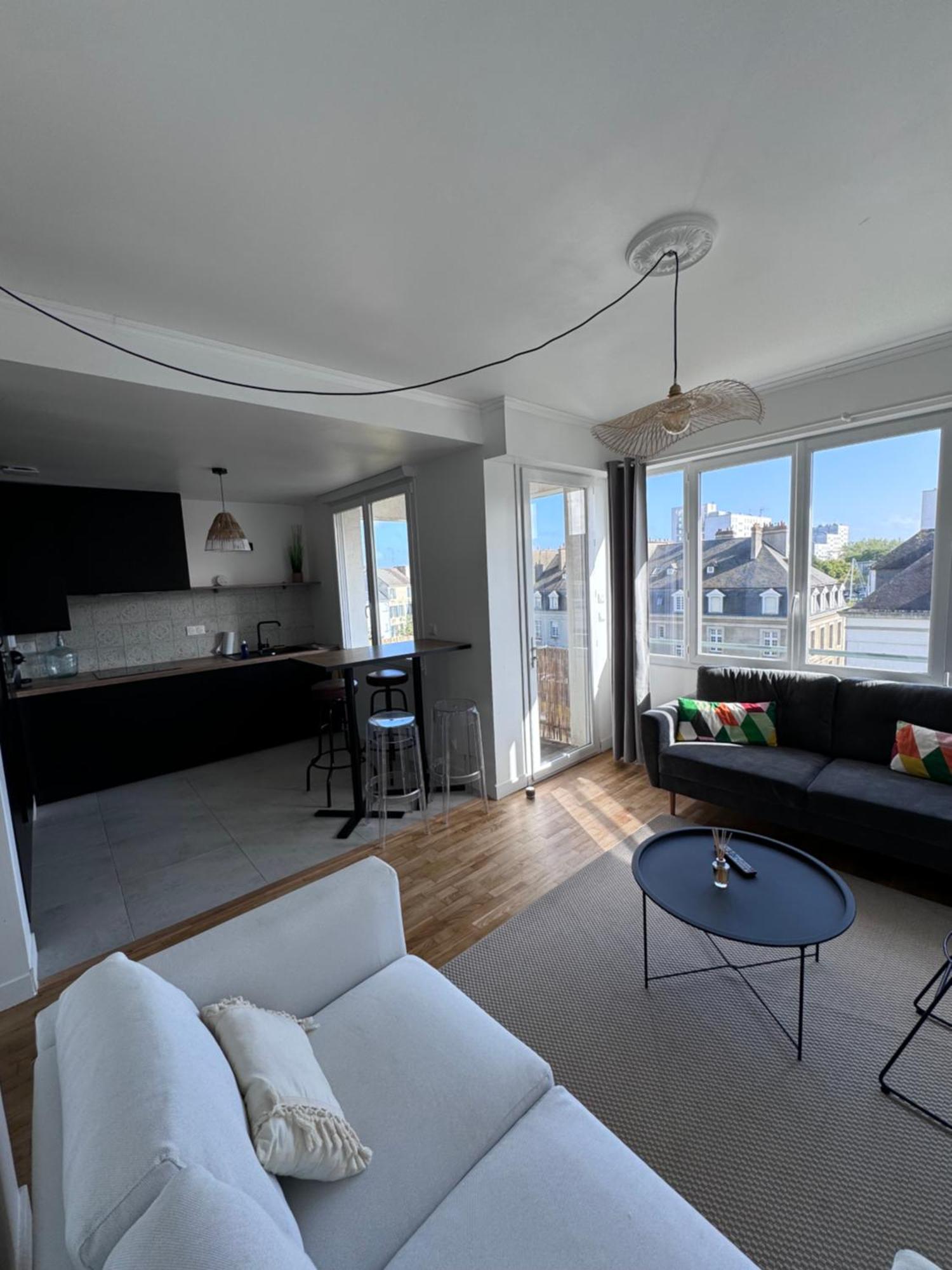 Charmant Appartement T3 Avec Balcon, Centre-Ville Лор'ян Екстер'єр фото