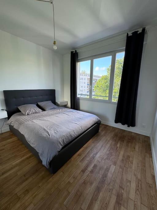 Charmant Appartement T3 Avec Balcon, Centre-Ville Лор'ян Екстер'єр фото