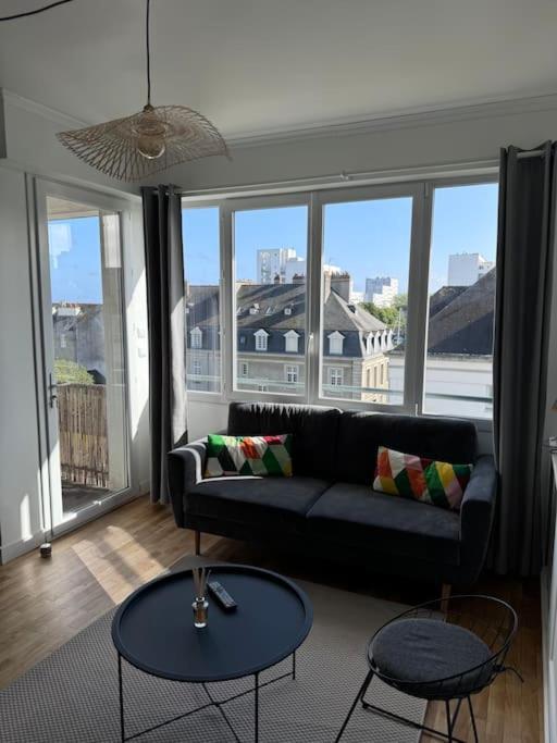 Charmant Appartement T3 Avec Balcon, Centre-Ville Лор'ян Екстер'єр фото